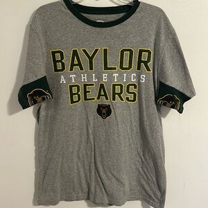 University of Baylor Bears Athletics Grey T-Shirt w/Patches on the sleeves Sz L